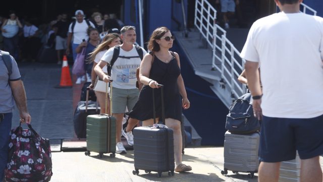Όνειρο… θερινής νυκτός οι διακοπές για σχεδόν τους μισούς Έλληνες – Δεν υπάρχει η δυνατότητα ούτε για μία εβδομάδα το καλοκαίρι
