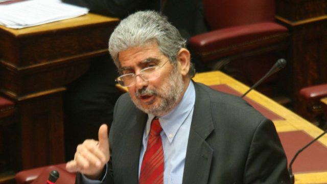 Πέθανε ο πρώην βουλευτής του ΠΑΣΟΚ Δημήτρης Πιπεργιάς σε ηλικία 74 ετών