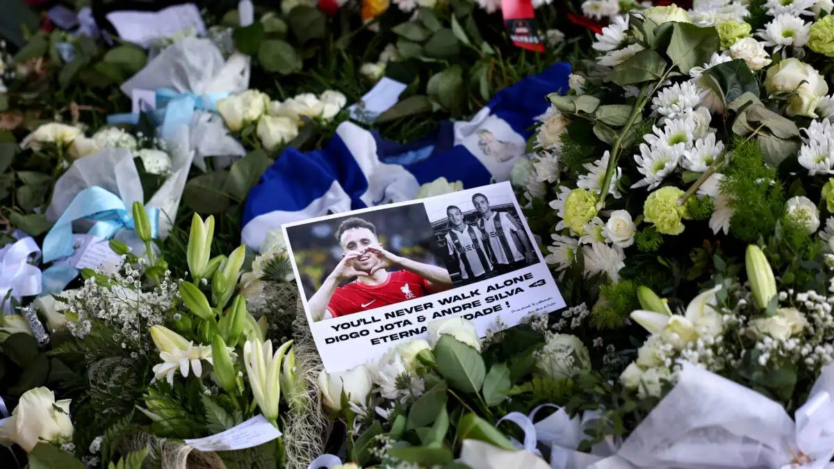 Θλίψη για τον Ντιόγκο Ζότα: Η σορός του άτυχου ποδοσφαιριστή μεταφέρθηκε στο πατρικό του