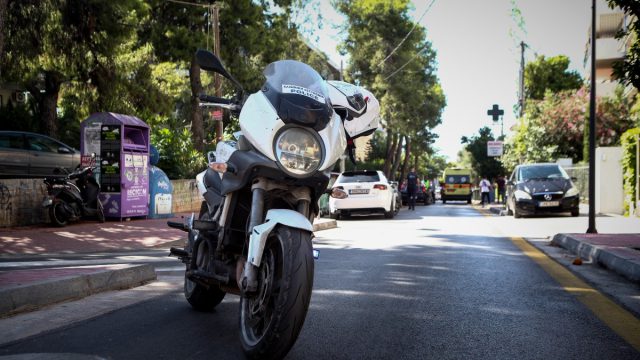 Έγκλημα στην Αγία Παρασκευή: Αλλοδαπός καθηγητής και πατέρας το θύμα – Η σχέση με τον δολοφόνο