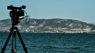 Ελευσίνα: «Ξαφνικά ακούστηκε ένα “μπαπ”» – Το σχόλιο του ανθρώπου που έσωσε τους χειριστές του ελικοπτέρου
