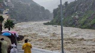 Φονικές πλημμύρες στο Πακιστάν: Πάνω από 50 νεκροί σε 24 ώρες – Ανάμεσα στα θύματα δεκάδες παιδιά