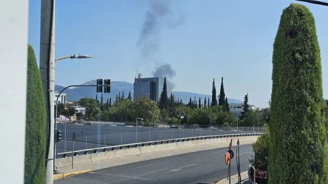 Συναγερμός στον Χολαργό: Φωτιά σε ιδιωτική κλινική – Εκκενώθηκε το νοσοκομείο