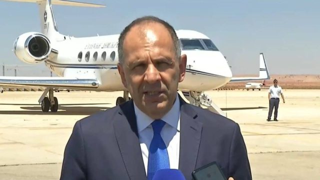 Γεραπετρίτης για συνάντηση με Χαφτάρ: Μας συνδέει η προσήλωσή μας στο διεθνές δίκαιο