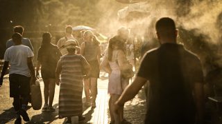 Καιρός σήμερα 27/7: Ο καύσωνας… επιμένει και μαζί οι κίνδυνοι – Η εκτίμηση Σούζη και Μαρουσάκη