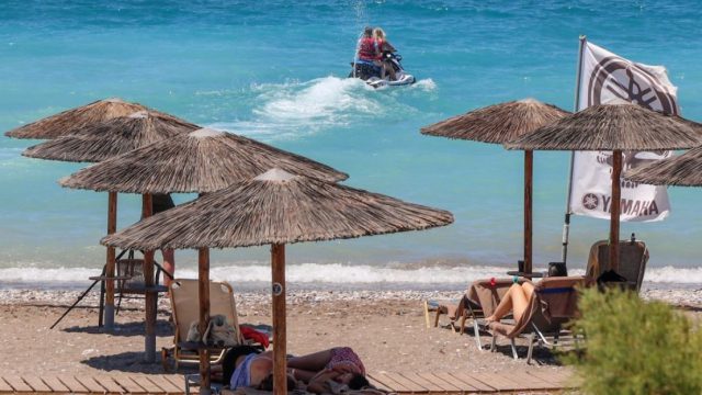 Καιρός σήμερα (23/07): Επιμένει ο καύσωνας – «43άρια» στα ηπειρωτικά – Τι λένε Σούζη και Αρνιακός