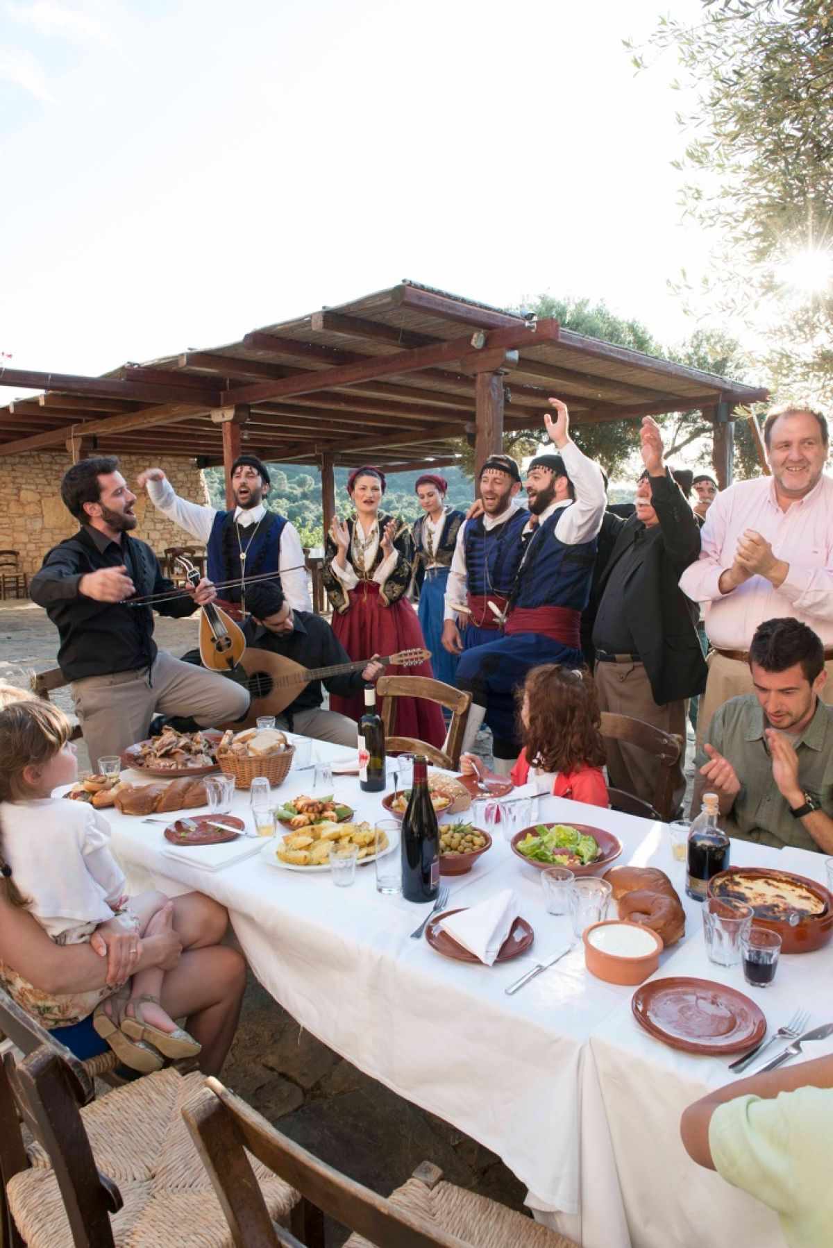 κρήτη φιλοξενία