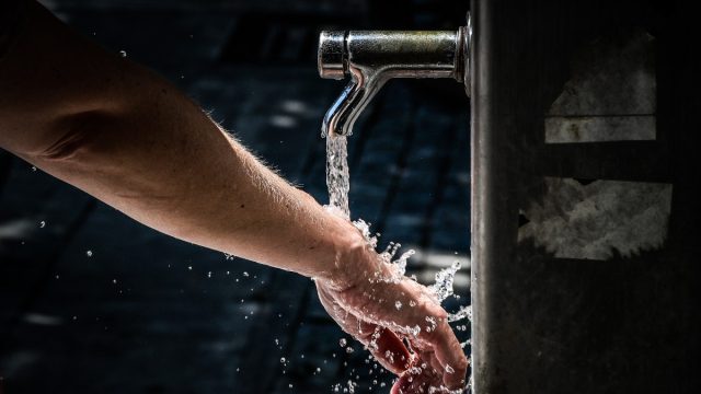 Καύσωνας… για γερά νεύρα: Οι δύο μεγάλες πόλεις όπου το θερμόμετρο «άγγιξε» τους 45 βαθμούς