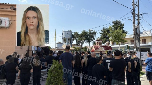 Θρήνος στην κηδεία της 18χρονης που κατέρρευσε σε γυμναστήριο στη Λάρισα – Τραγικές φιγούρες γονείς και αδελφός