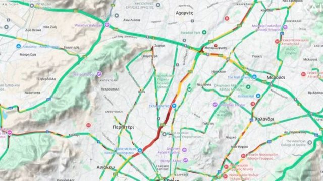 Live κίνηση (16/7): Κυκλοφοριακό χάος στον Κηφισό – Συνωστισμός και στο λιμάνι του Πειραιά