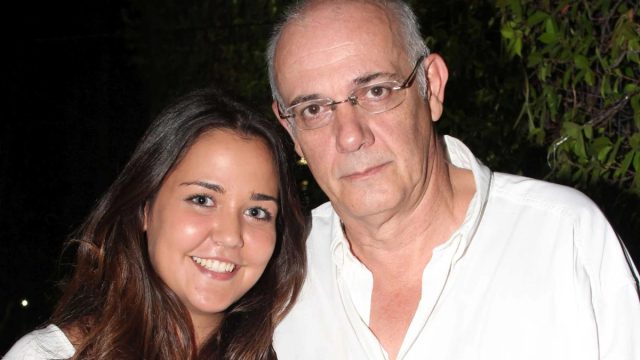 Μαριάννα Κιμούλη: Σε σχέση με σκηνοθέτη – Πήγαν στην παράσταση του πατέρα της