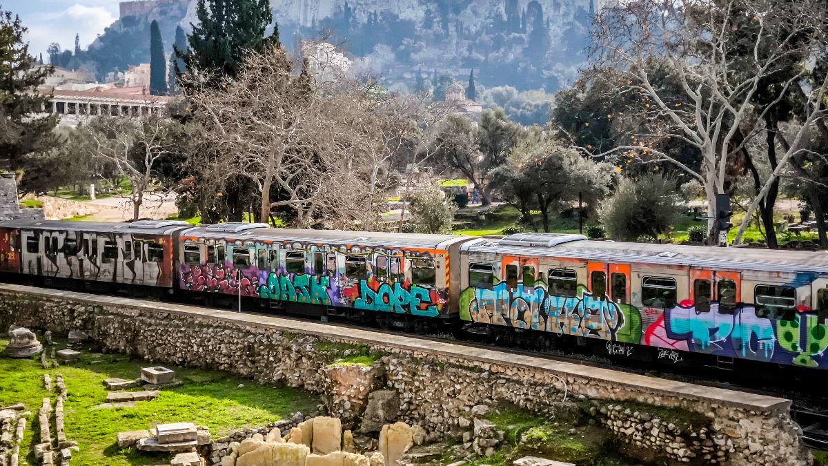 Αύριο η δοκιμαστική 24ωρη λειτουργία στις συγκοινωνίες: Ποιες γραμμές μετρό, τραμ καιλεωφορεία θα εξυπηρετούνται