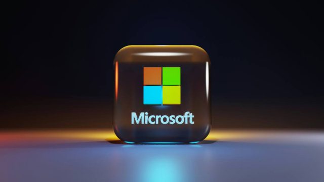 Μαζική επίθεση χάκερς κατά της Microsoft: Τα κενά ασφαλείας που εντοπίστηκαν