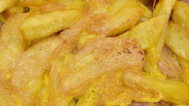 Πατάτες με αυγά και σύγκλινο