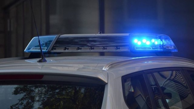 Σοκαριστικό περιστατικό στα Εξάρχεια: 82χρονη μαχαιρώθηκε από γείτονα