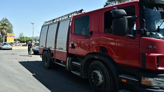 Πυρκαγιά στη Μαγούλα: Φλόγες κοντά στην Αττική Οδό