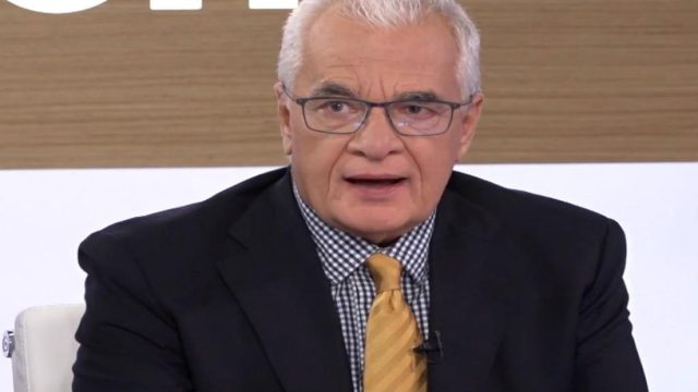 Συναγερμός στο Νέο Ψυχικό: Έξω από το σπίτι του Γιάννη Πρετεντέρη βρέθηκε ο εκρηκτικός μηχανισμός