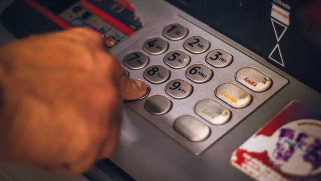 Σας αφορά: Οι πληρωμές από τον e-ΕΦΚΑ και τη ΔΥΠΑ για αυτή την εβδομάδα