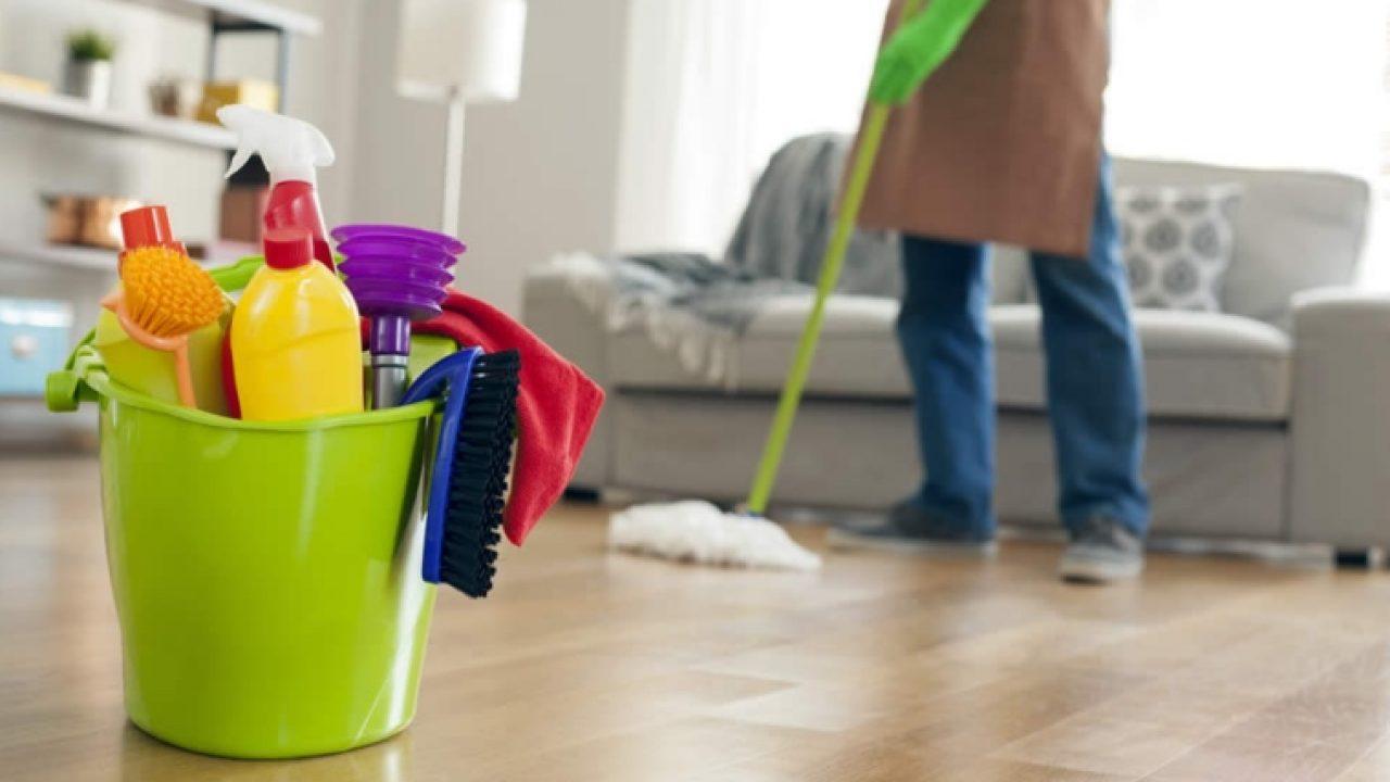 Κάντε τη σφουγγαρίστρα σας σαν καινούργια μόνο με ένα υλικό