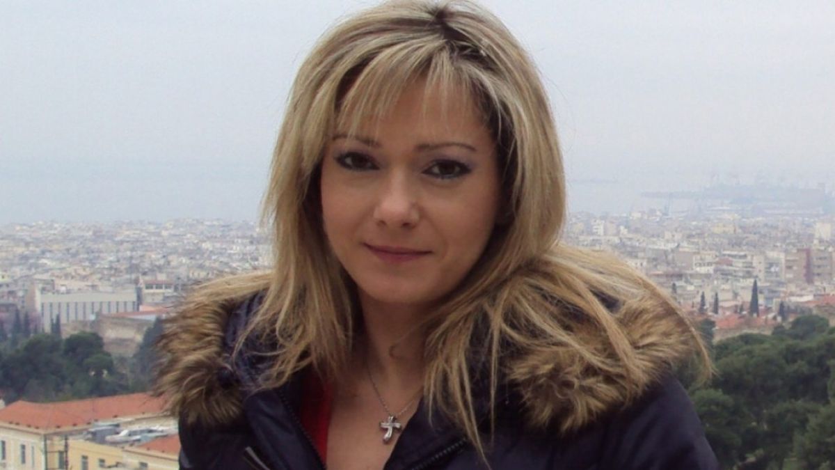Θρήνος στο Βόλο: Πέθανε ξαφνικά στα 52 της η δημοσιογράφος Ντίνα Παππά – Η μάνα που «πήγε να συναντήσει τον Κωνσταντίνο της»