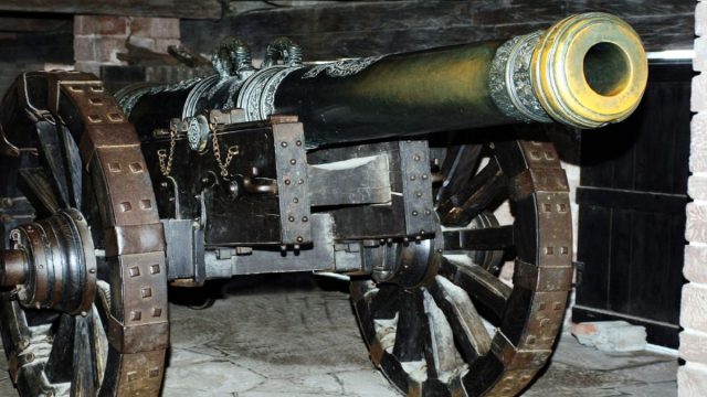Σαν σήμερα, 26 Αυγούστου 1346: Η επανάσταση στον πόλεμο – Χρησιμοποιείται για πρώτη φορά κανόνι σε μάχη – Πρωτοπόροι οι Άγγλοι