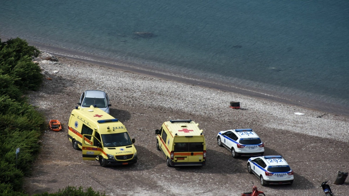 Παλαιό Φάληρο: Νεκρή 70χρονη γυναίκα που πνίγηκε στη θάλασσα – Ανασύρθηκε χωρίς τις αισθήσεις της
