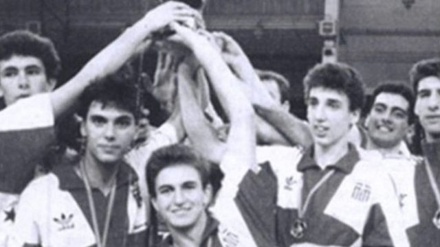 Σαν σήμερα, 26 Αυγούστου 1989: Η εθνική ομάδα Παίδων κατακτά το 10ο Ευρωπαϊκό Πρωτάθλημα Μπάσκετ – Επικρατεί της Γιουγκοσλαβίας στον τελικό
