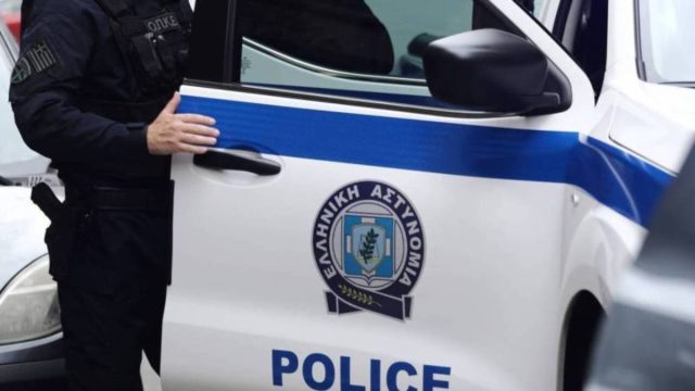 Συναγερμός στην Αθήνα: Μαχαίρωσαν μαθητή εσπερινού σχολείου την ώρα που σχολούσε