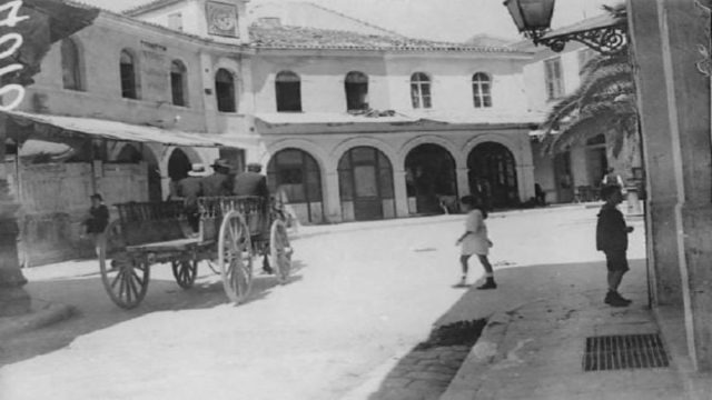 Κουίζ για την παλιά Αθήνα: Aναγνωρίσεις την οδό από τη φωτογραφία; – Έχεις περάσει σίγουρα από εκεί