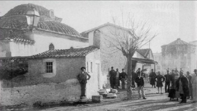 Κουίζ για την παλιά Αθήνα: Aναγνωρίσεις τη συνοικία από τη φωτογραφία; – Έχεις περάσει σίγουρα από εκεί