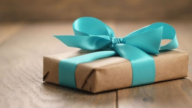 Ποιοι γιορτάζουν σήμερα, Δευτέρα 18 Αυγούστου, σύμφωνα με το εορτολόγιο;