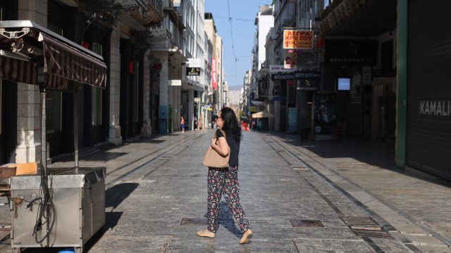 Δεκαπενταύγουστος: Έτσι θα πληρωθούν όσοι δουλεύουν ανήμερα