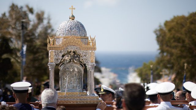 Δεκαπενταύγουστος… παντού στην Ελλάδα: Τα ήθη και τα έθιμα σε κάθε περιοχή της χώρας