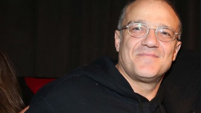 Φώτης Σπύρος: Η κακοποίηση από τον πατέρα του και το coming out