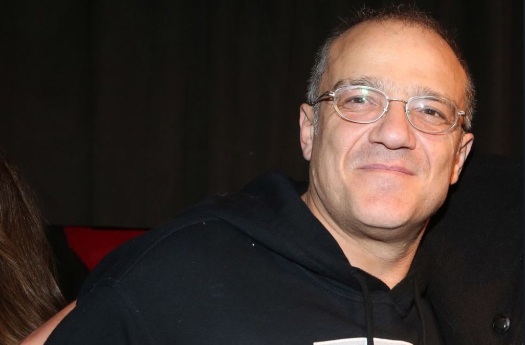 Φώτης Σπύρος: Η κακοποίηση από τον πατέρα του και το coming out