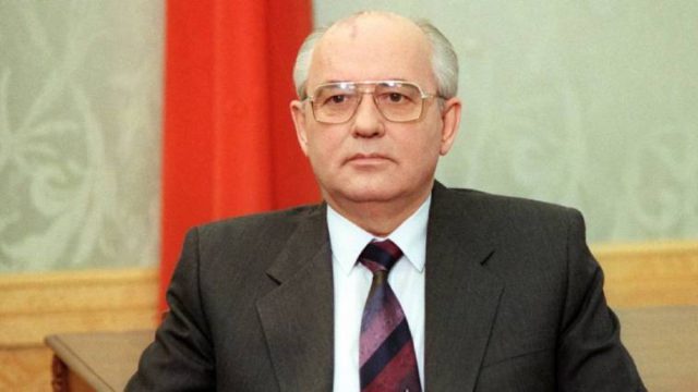 Σαν σήμερα, 21 Αυγούστου 1991: Η αποτυχία του πραξικοπήματος κατά του Γκορμπατσόφ