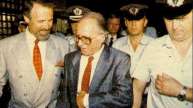 Σαν σήμερα, 11 Αυγούστου 1990: Η απόφαση του Ανώτατου Ειδικού Δικαστηρίου που έστειλε στο εδώλιο υπουργούς για πρώτη φορά στην ελληνική πολιτική ιστορία