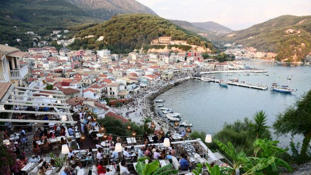 Καιρός σήμερα 16/8: Συνθήκες για ιδανικό καλοκαιρινό Σαββατοκύριακο – Η εκτίμηση Αρναούτογλου και Ρήγου για τις βροχές