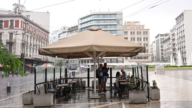 Καιρός σήμερα 30/8: Σαββατοκύριακο… δροσιάς πριν από την επιστροφή της ζέστης – Η εκτίμηση Αρναούτογλου και Μαρουσάκη