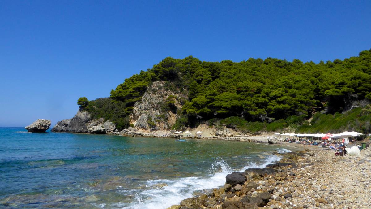 Καιρός σήμερα 14/8: Υποχωρούν οι άνεμοι, σταδιακή πτώση της θερμοκρασίας – Η εκτίμηση Τυράσκη και Μάλεση