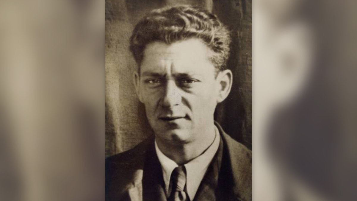 Σαν σήμερα, 13 Αυγούστου 1946: Ακροδεξιοί δολοφονούν στη Θεσσαλία τον δημοσιογράφο του «Ριζοσπάστη» Κώστα Βιδάλη