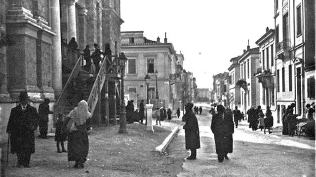 Κουίζ για την παλιά Αθήνα: Μπορείς να μαντέψεις την οδό; Είναι από τις πιο γνωστές