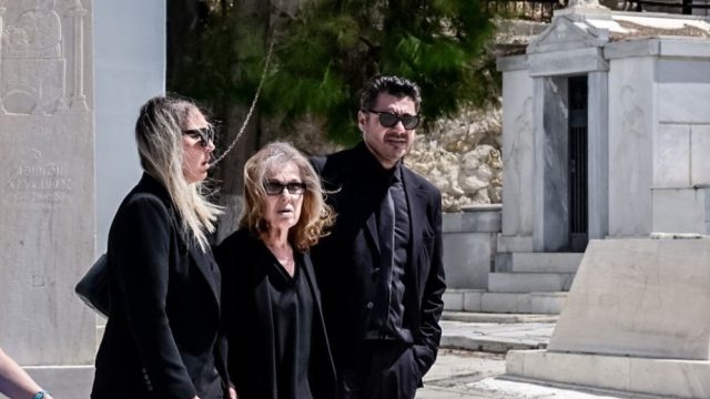 Συγκινεί ο Λάμπρος Κωνσταντάρας: «Μακάρι να επέστρεφε για λίγο, να άκουγε όλα αυτά που είπαν για αυτόν κι ας έφευγε ξανά»
