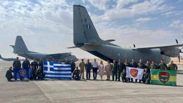 Κυριάκος Μητσοτάκης: Αεροσκάφη της πολεμικής αεροπορίας έκαναν ρίψεις 8,5 τόνων βασικών ειδών διατροφής στη Γάζα