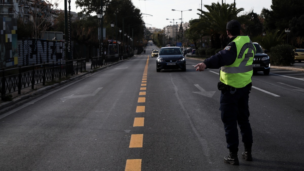 ΣΟΚ: H Google «καρφώνει» τα μπλόκα της αστυνομίας σε πραγματικό χρόνο!