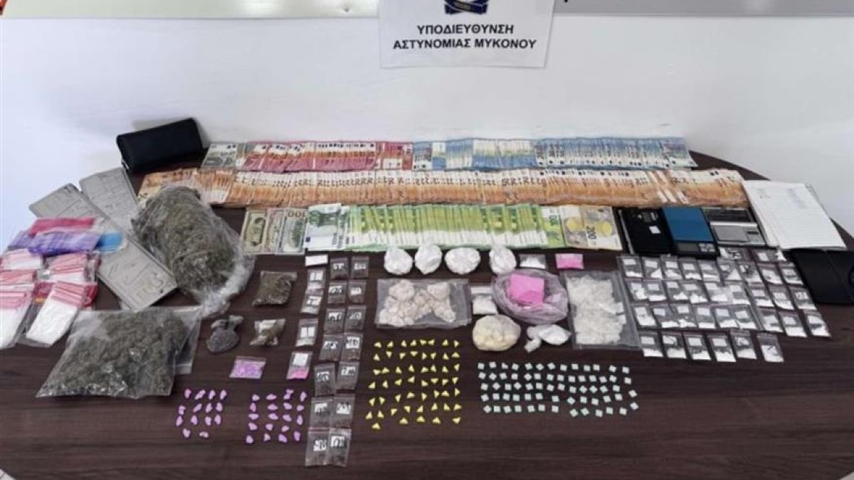 Ο.. μπαξές είχε από όλα στη Μύκονο: Δύο άνδρες έκαναν πάρτι με ναρκωτικά κάθε είδους