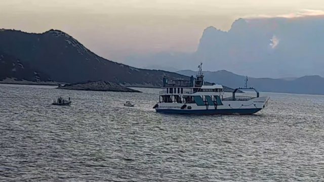 Εύβοια: Ελεύθερος με περιοριστικούς όρους ο καπετάνιος που έριξε σε ξέρα το φέρι μποτ στα Νέα Στύρα