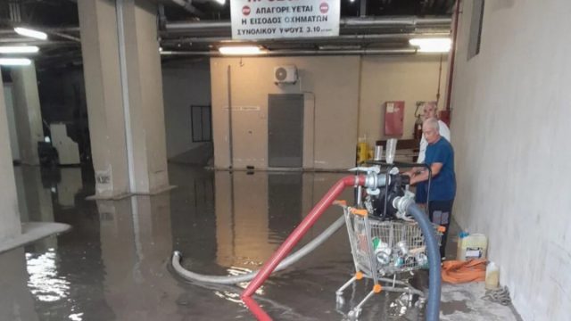 Τρίκαλα: Πλημμύρισε το υπόγειο του νοσοκομείου από το μπουρίνι