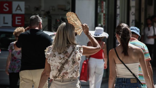 Ο Αύγουστος «καίει» την Ελλάδα: Έρχεται νέο κύμα καύσωνα με 40άρια – Η ημερομηνία… ορόσημο