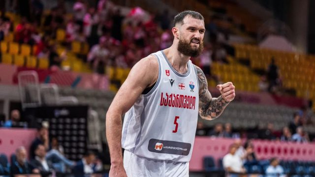 Eurobasket 2025: «Μπαμ» της Γεωργίας στον όμιλο της Εθνικής! Θρίαμβος επί της Ισπανίας για την ομαδάρα του Τζίκιτς